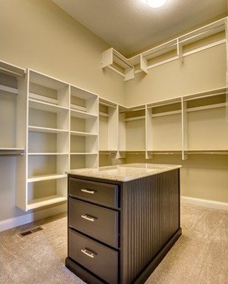 Lot 12 – Heron Preserve: 14534 Gateside Dr. - Closet