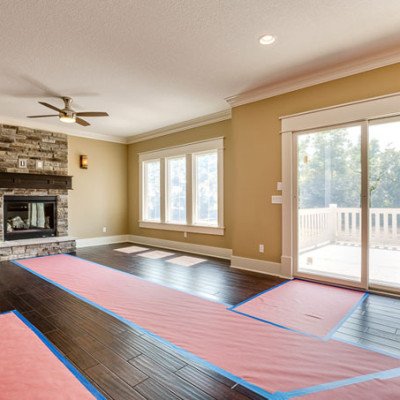 Lot 30 Deer Hollow - Fireplace & back porch