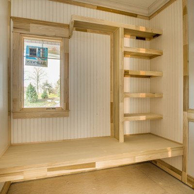 Lot 1 – The Cliffs: Cantwell Blvd - Closet