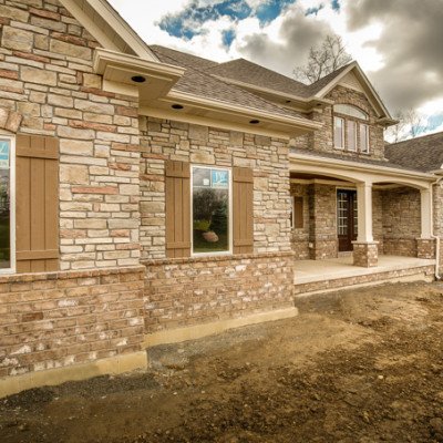 Lot 1 – The Cliffs: Cantwell Blvd